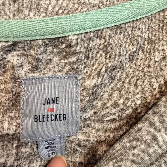 Jane and Bleecker Top Women Small Gray Relaxed Fit Pocket Tee Short Sleeve Soft - Picture 4 of 6